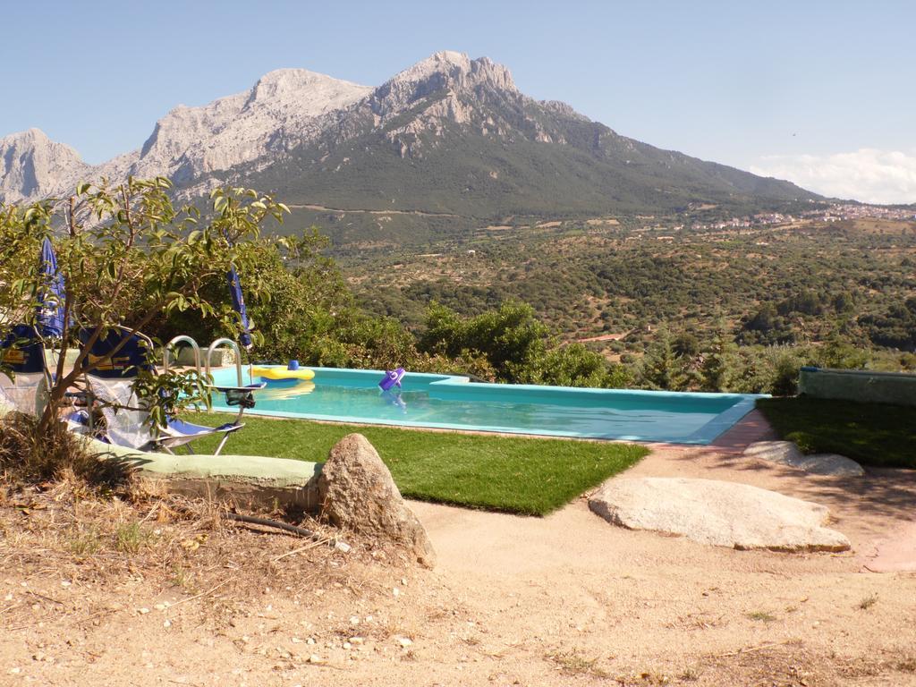 Villa L'Oleandro Oliena Extérieur photo
