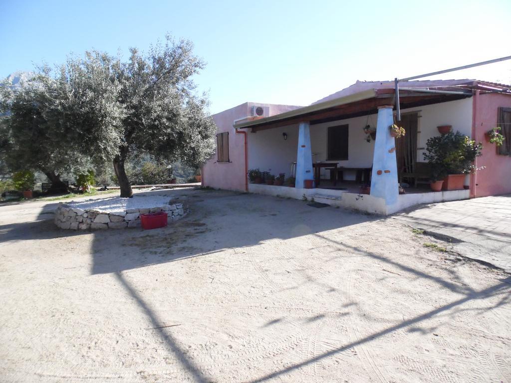 Villa L'Oleandro Oliena Extérieur photo