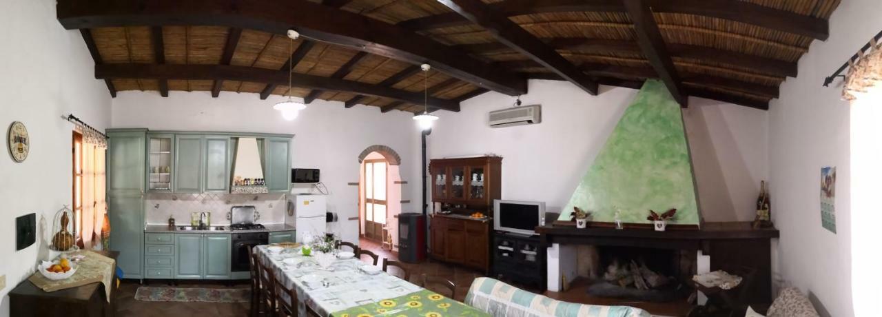 Villa L'Oleandro Oliena Extérieur photo