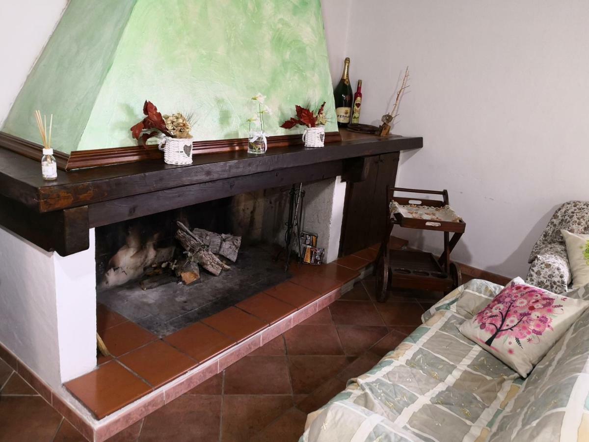 Villa L'Oleandro Oliena Extérieur photo
